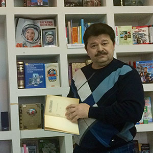 Олег Измайлов